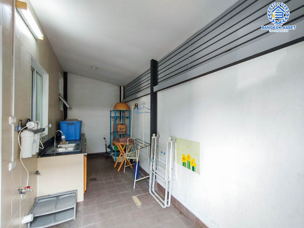 *****ทาวน์เฮ้าส์มือสองย่านนนทบุรี ม.ซิตี้เซนส์ รัตนาธิเบศร์-เลี่ยงเมืองนนท์ หลังมุม เนื้อที่ 25.1 ตร.ว. ฟังก์ชัน 3 ห้องนอน 2 ห้องน้ำ 2 ที่จอดรถ บนสุดยอดทำเล เข้า-ออกได้หลายเส้นทาง ถนนรัตนาธิเบศร์, ถนนตัดใหม่เลี่ยงเมืองนนทบุรี ใกล้รถไฟฟ้าสายสีม่วง "สถานีแยกนนทบุรี 1" และทางด่วน "งามวงศ์วาน"